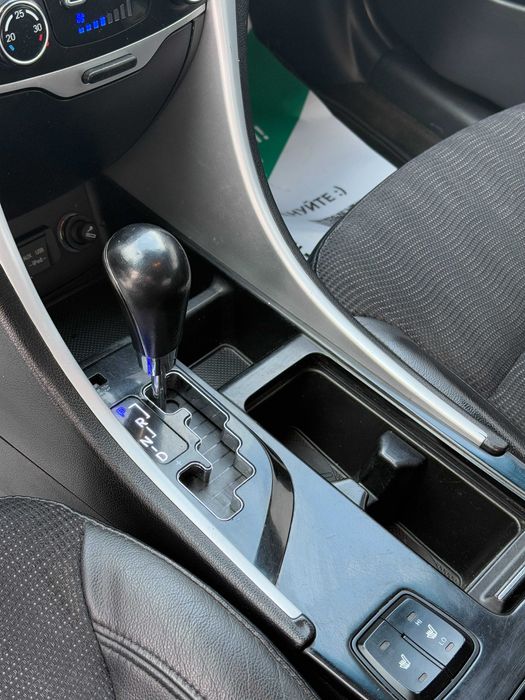 Продам Hyundai Sonata 2011 рік можлива розстрочка,кредит,обмін!