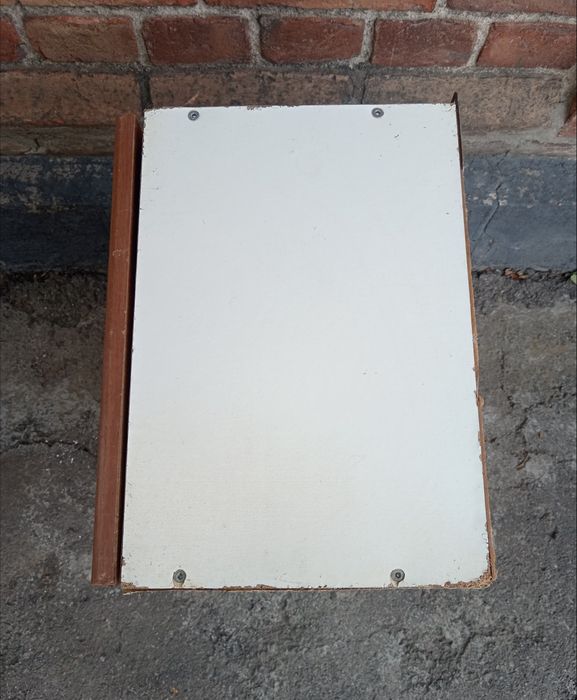 Кухонна навісна шафка