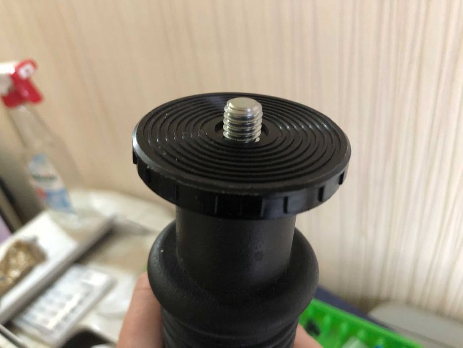 Solidny monopod statyw pod urządzenia optyczne 1/4 lub 3/8 cala
