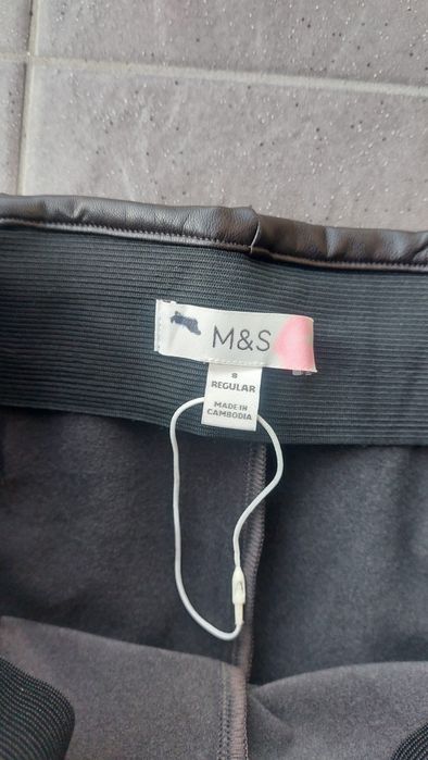 Spodnie eko skóra latex wysoki stan dopasowane S 36 M&S Nowe