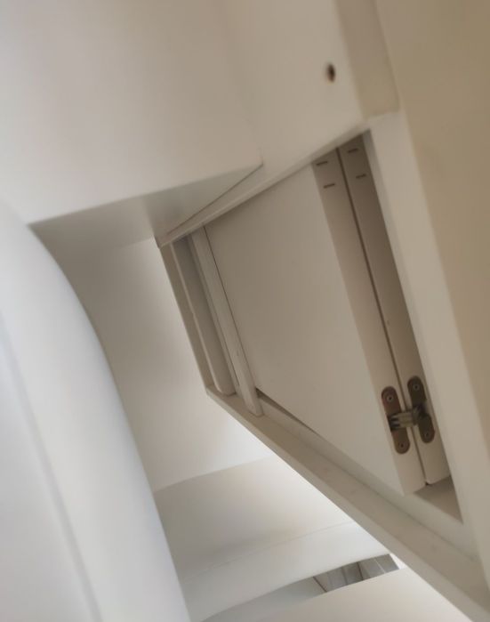 Vendo mesa lacada branca