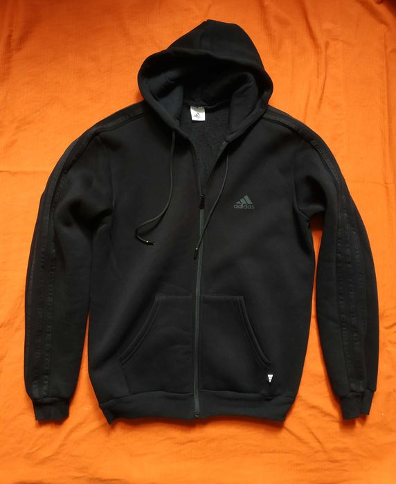 Спортивне худі Adidas.