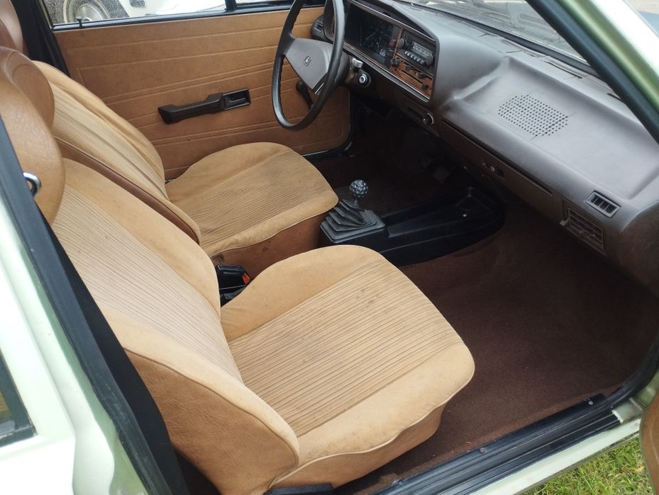 VW Passat B1 1.6 GLS zabytkowy