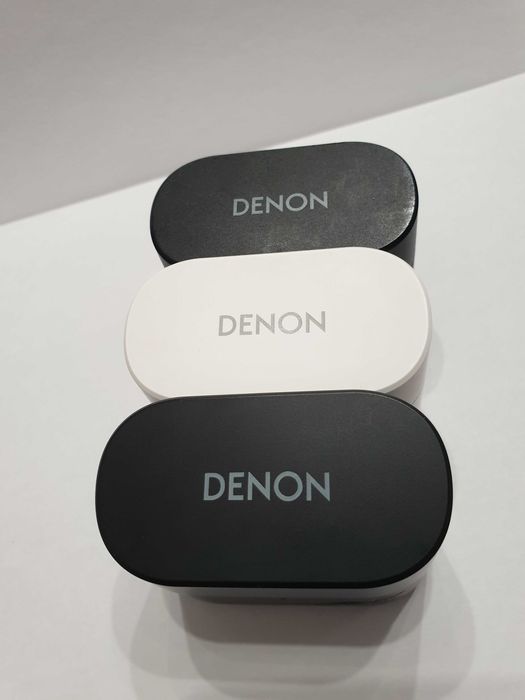 Наушники Denon AH-C630W Black