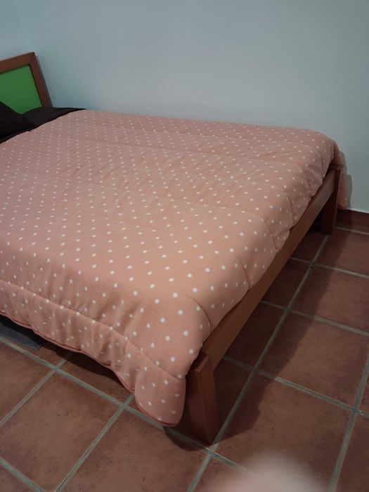 Cama em madeira de Corpo e 1/2