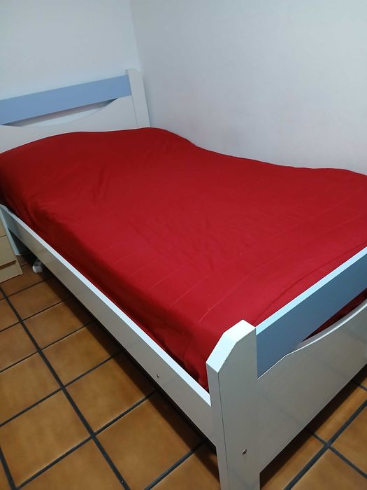 Cama de solteiro