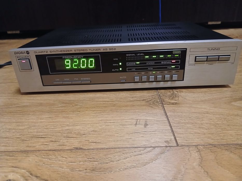 Tuner AS952 Diora Unitra  piękny