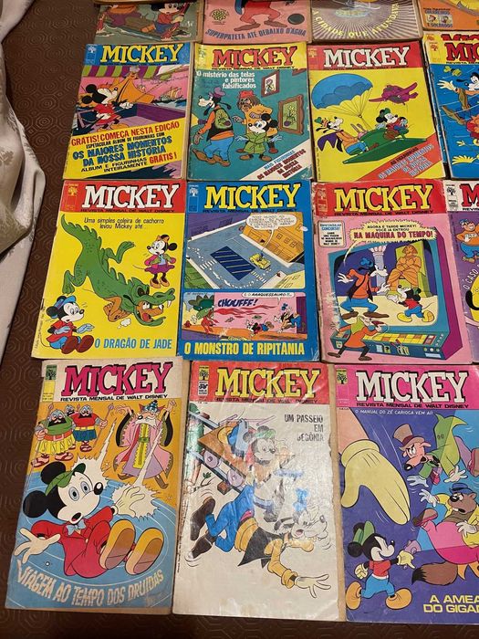 Grande lote Mickey Ed. Abril 40 exemplares 1966 a 1978