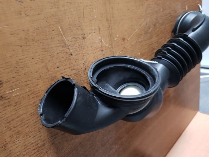 Zestaw węża spustowego pralek Electrolux