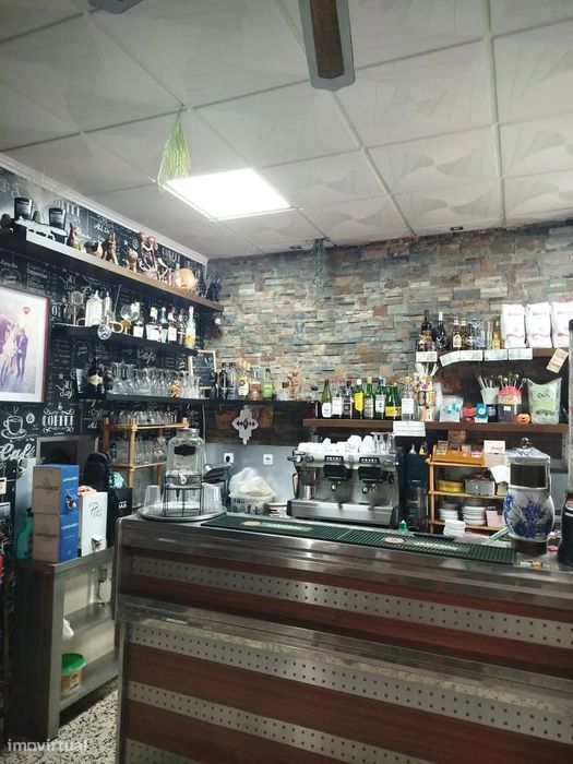 Trespasse  em Almada