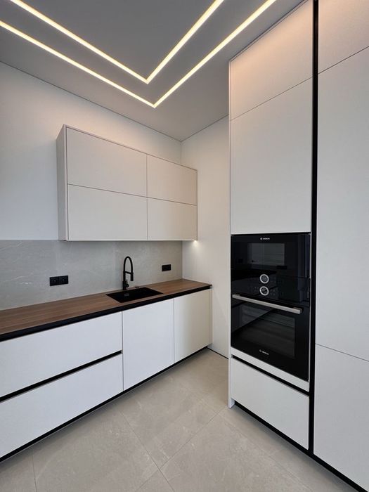 Продаж будинку з газом 3 кімнати |140м2  | 6 соток | Гараж на 2 авто |