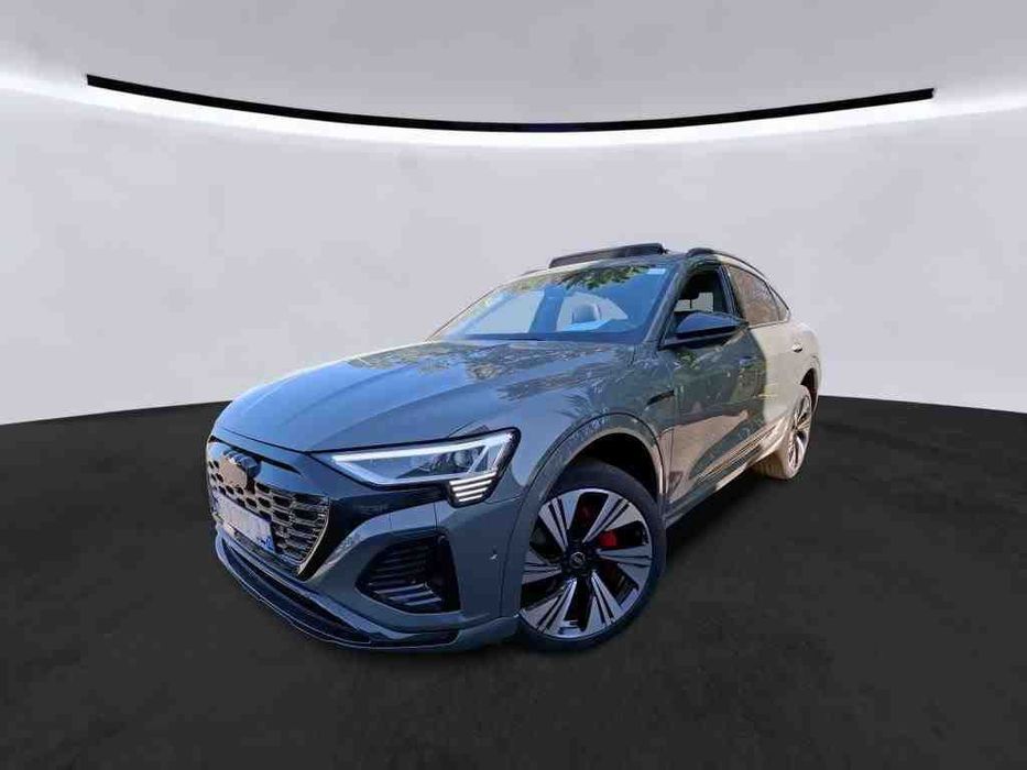 Audi Q8 Sportback e-tron Audi Q8 55 e-tron Sportback S line quattro 300kW (408 KM)