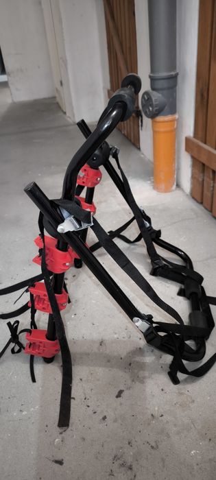 Bagażnik rowerowy na tylną klapę na 3 rowery