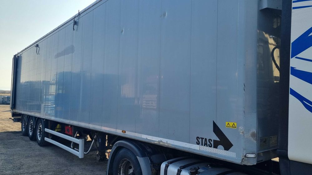 Stas ruchoma podłoga 92m3 2017 rok Podłoga 6 mm