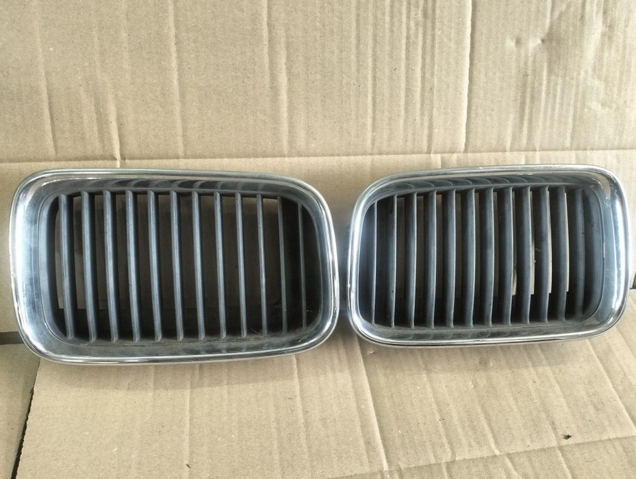 BMW E36 grille  otginał