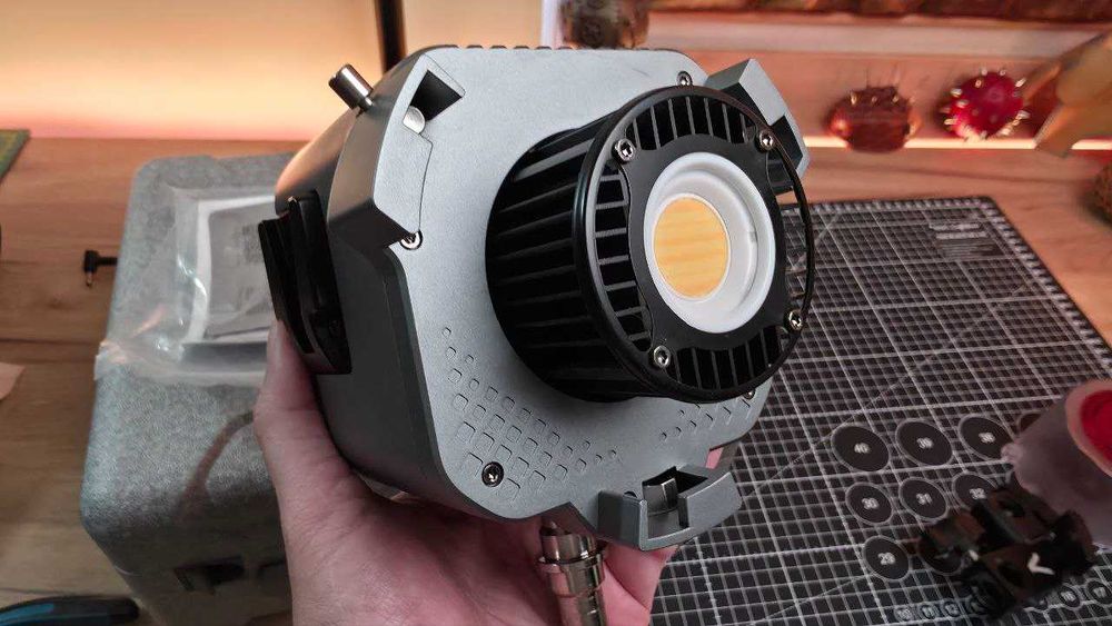 LED світло Aputure Amaran 60x S (Bi-Color)