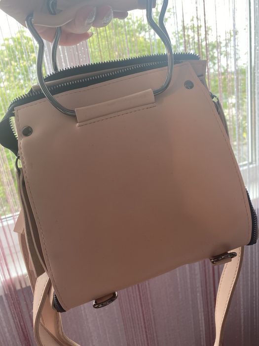 Продам сумки ,розбираю шкаф