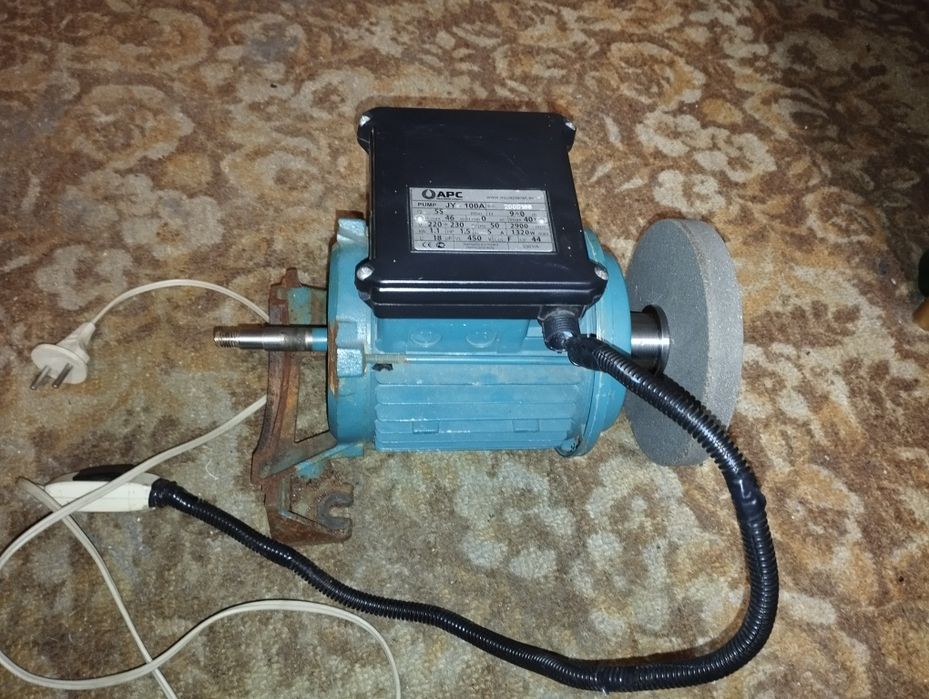 Наждак 1,1квт ,продам