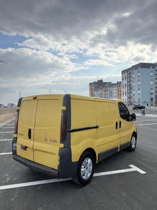 Renault Trafic 1.9 дизель, механіка 2003р