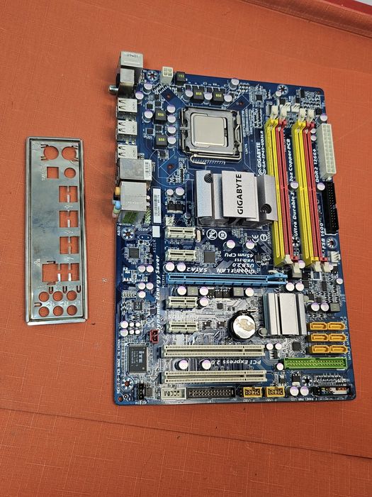 Płyta główna  Gigabyte GA-EP35-DS4,  Intel Core 2 Duo E7500