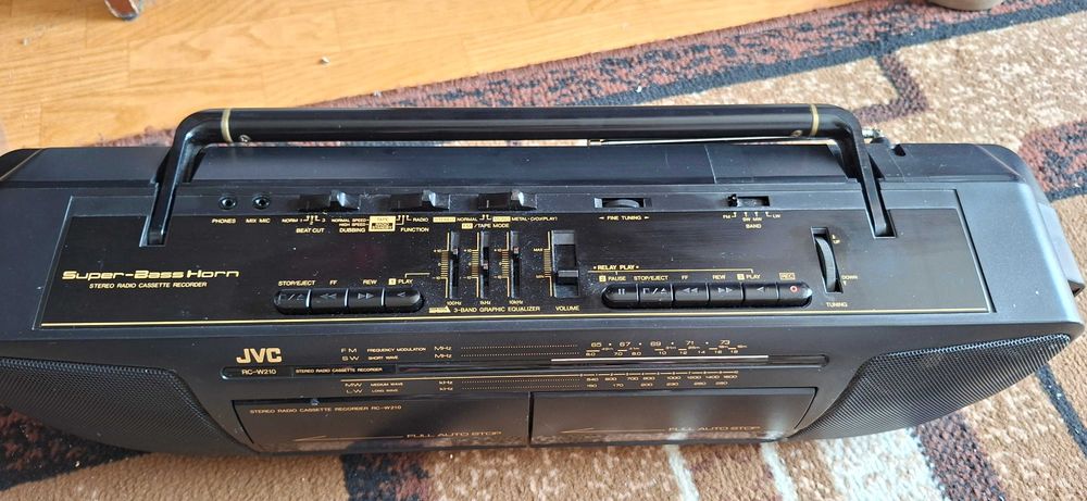 Radiomagnetofon jvc