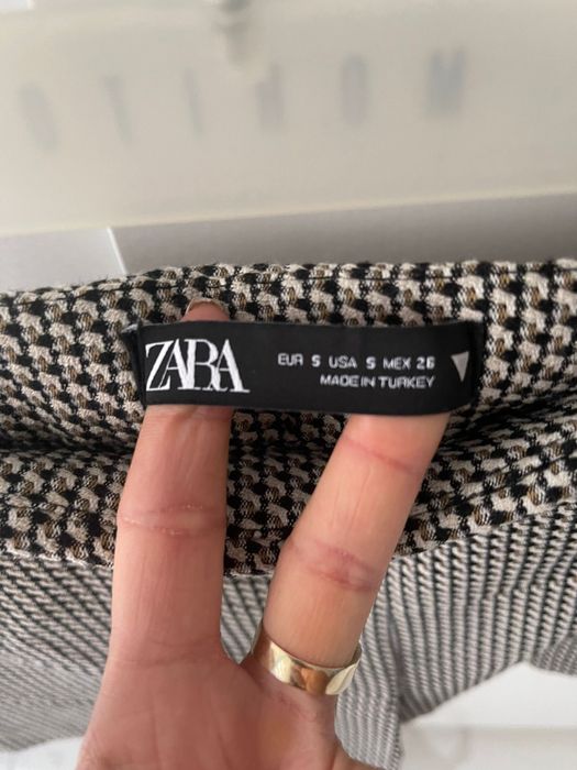 Spódnico- spodenki marki zara rozmiar s