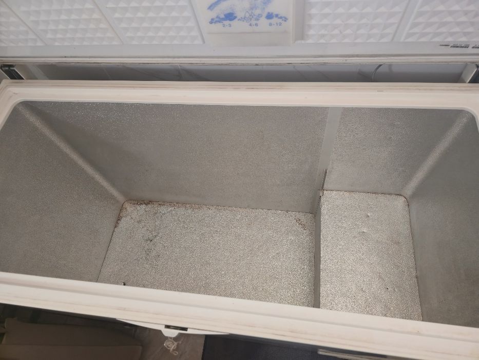 Морозильна камера whirlpool