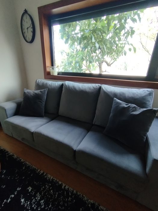 Sofá Grande Cinzento 3 Lugares Veludo