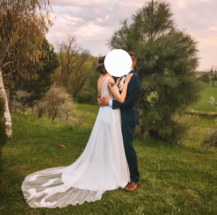 Suknia ślubna z salonu sukien ślubnych Kaledonia