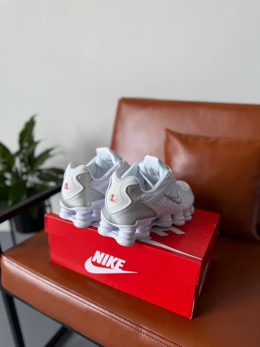 36-45 Nike Shox TL White