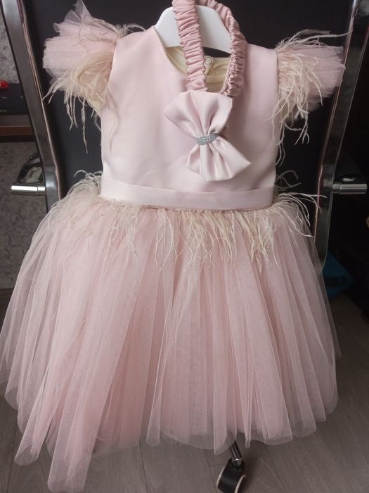 Сукня на дівчинку 1 рік