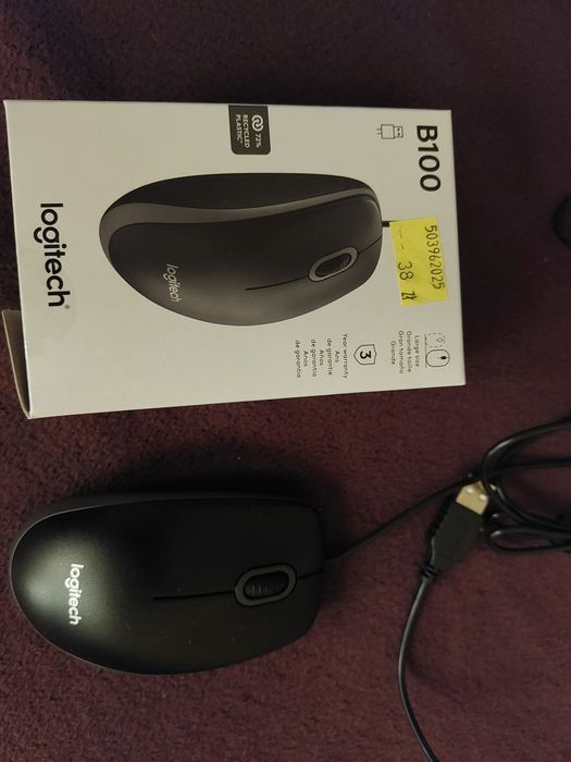 Myszka przewodowa logitech