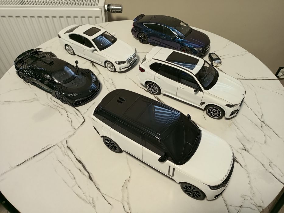 5 modeli 1:18 Audi RS7,AMG One,2xBMW,Range rover