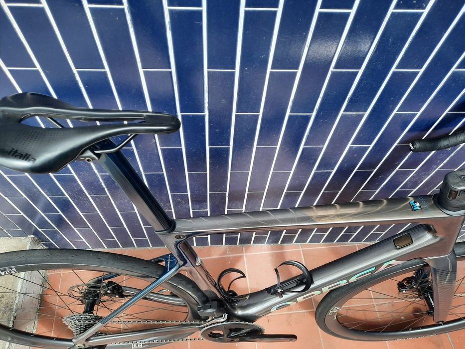 Orbea orca axs e rodas  de carbono