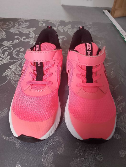 Buty sportowe Nike 33.5
