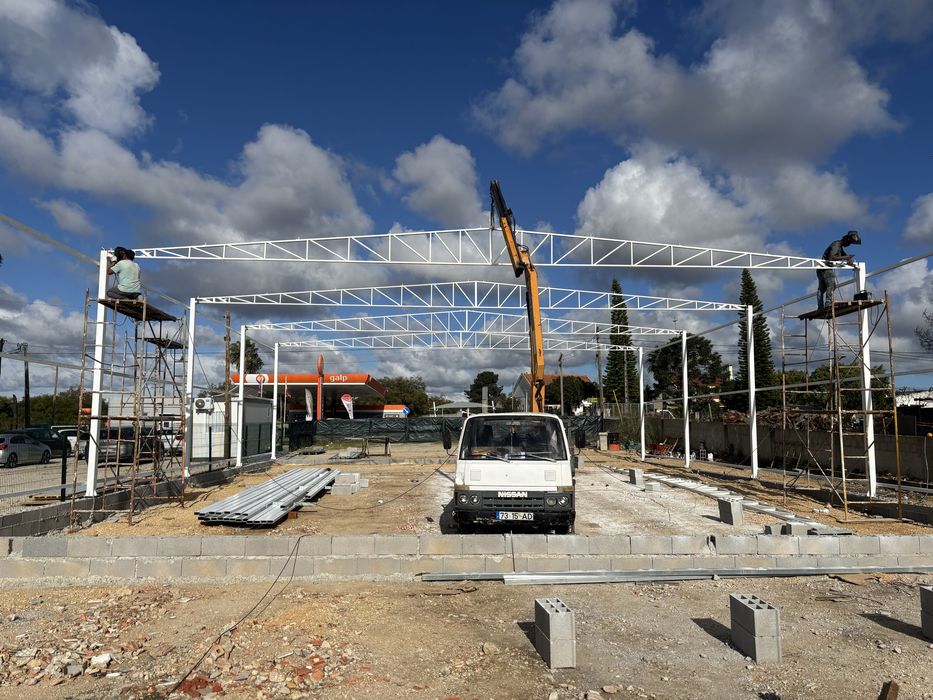Camiao Grua serviço aluguer