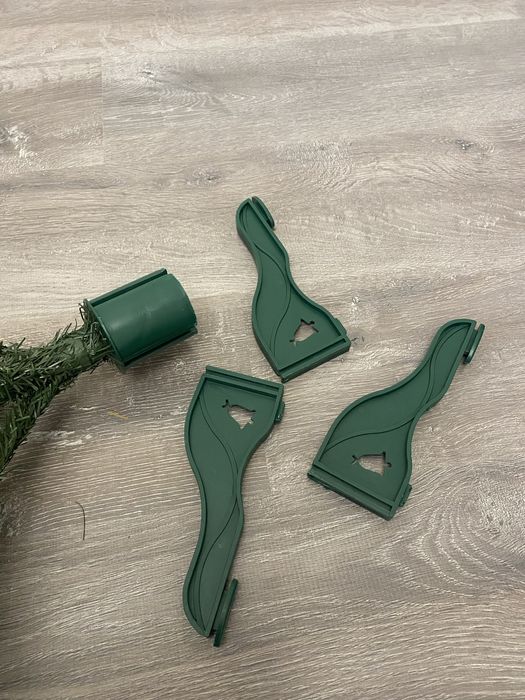 Штучна ялинка, 120 см з іграшками