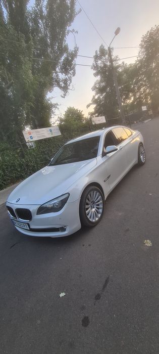 Продам Bmw 2012  730d