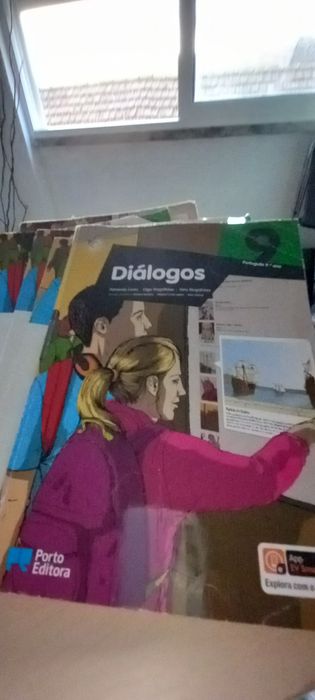 manuais escolar Portugues 9 ,ingles nivel3 e 4