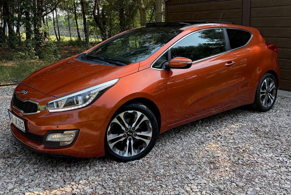 Kia Pro’ Ceed 1.6 Benzyna * 135 km * Panorama