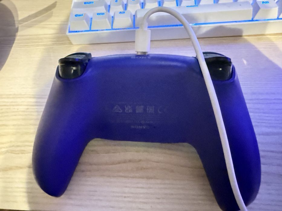 Pad ps5 uzywany halla