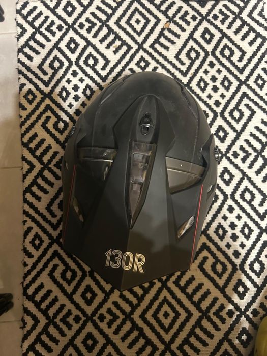 Capacete 130R izumi