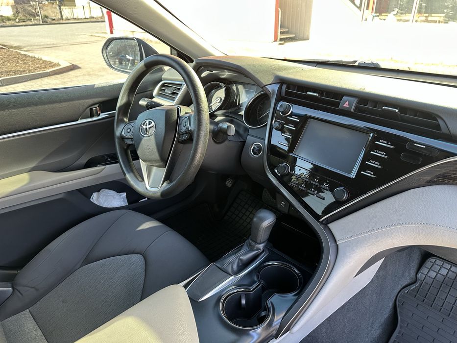 Toyota Camry 70 2018