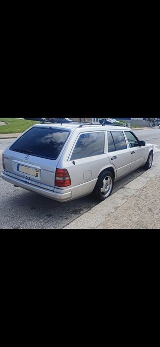 Mercedes Benz E250  W124