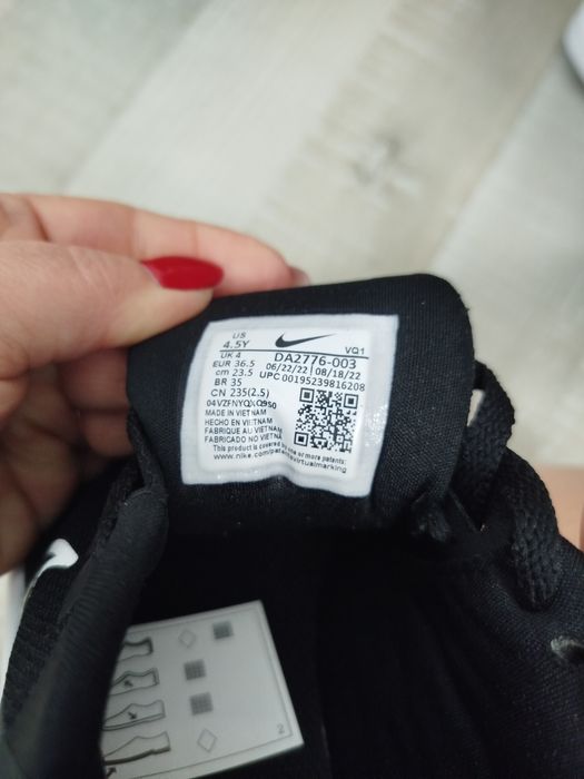 Продам жіночі Nike