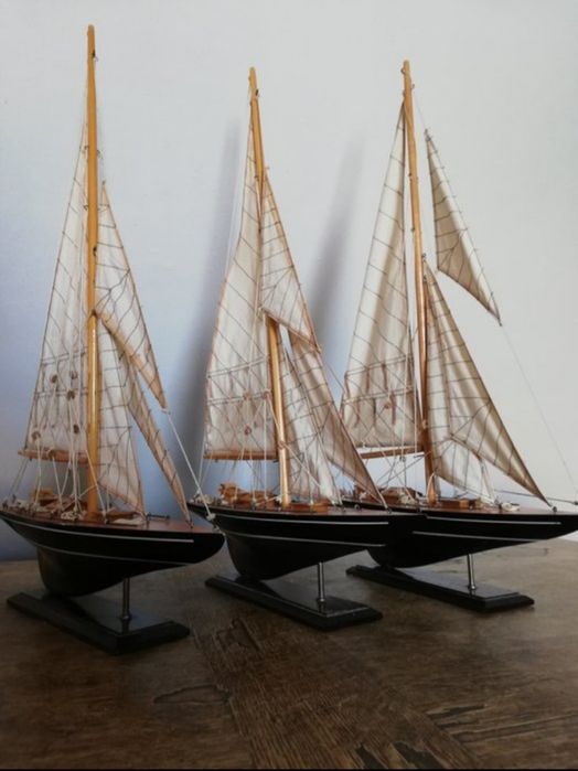 Modelo de iate à vela vintage