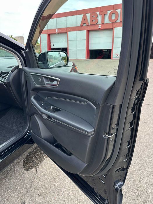 Продам Ford Edge Titanium 2017