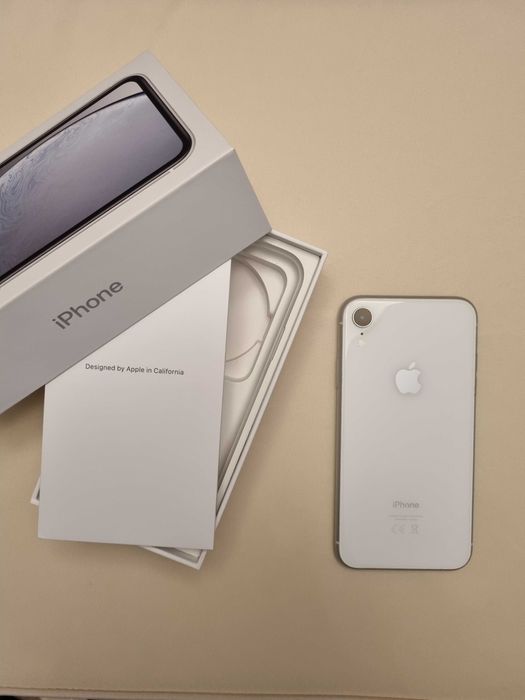 iPhone XR 64GB Branco