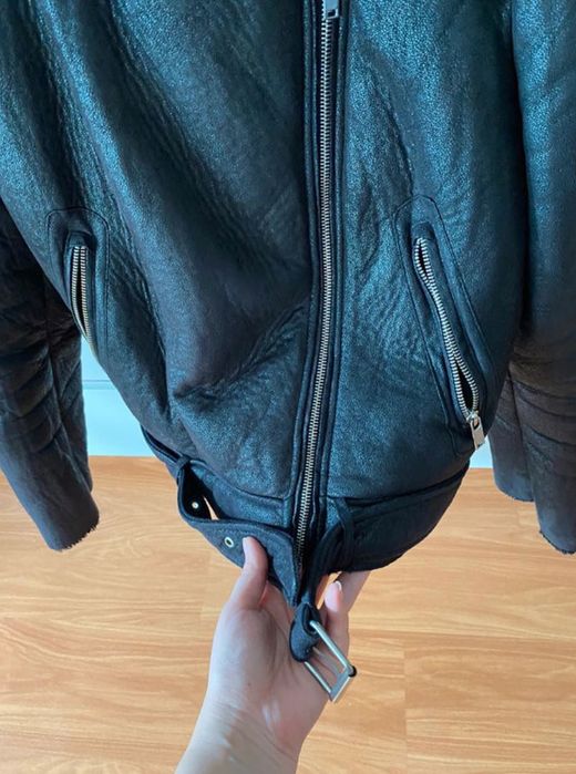 Casaco preto da Zara