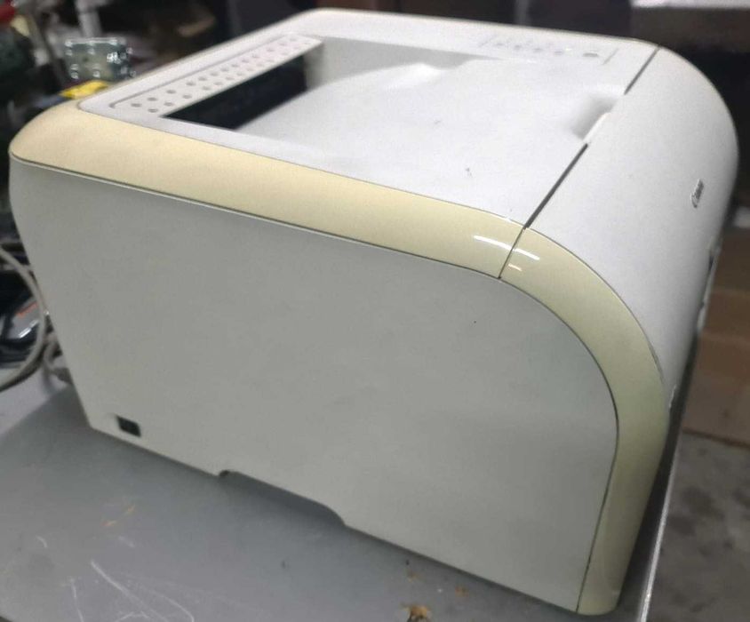 Impressora Canon i-Sensys LBP5050 como nova